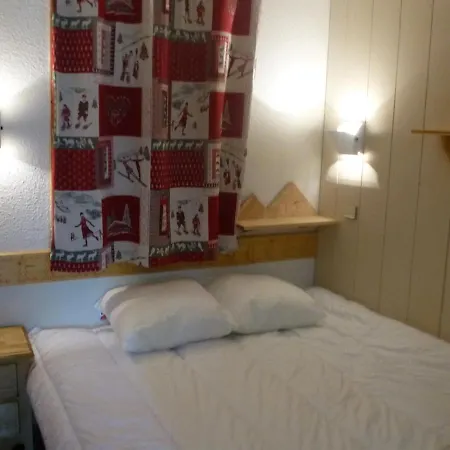 5 Personnes A 50m Des Pistes Avec Balcon, Parking Et Option Wi-fi - Fr-1-514-24 Apartment
