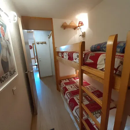 5 Personnes A 50m Des Pistes Avec Balcon, Parking Et Option Wi-fi - Fr-1-514-24